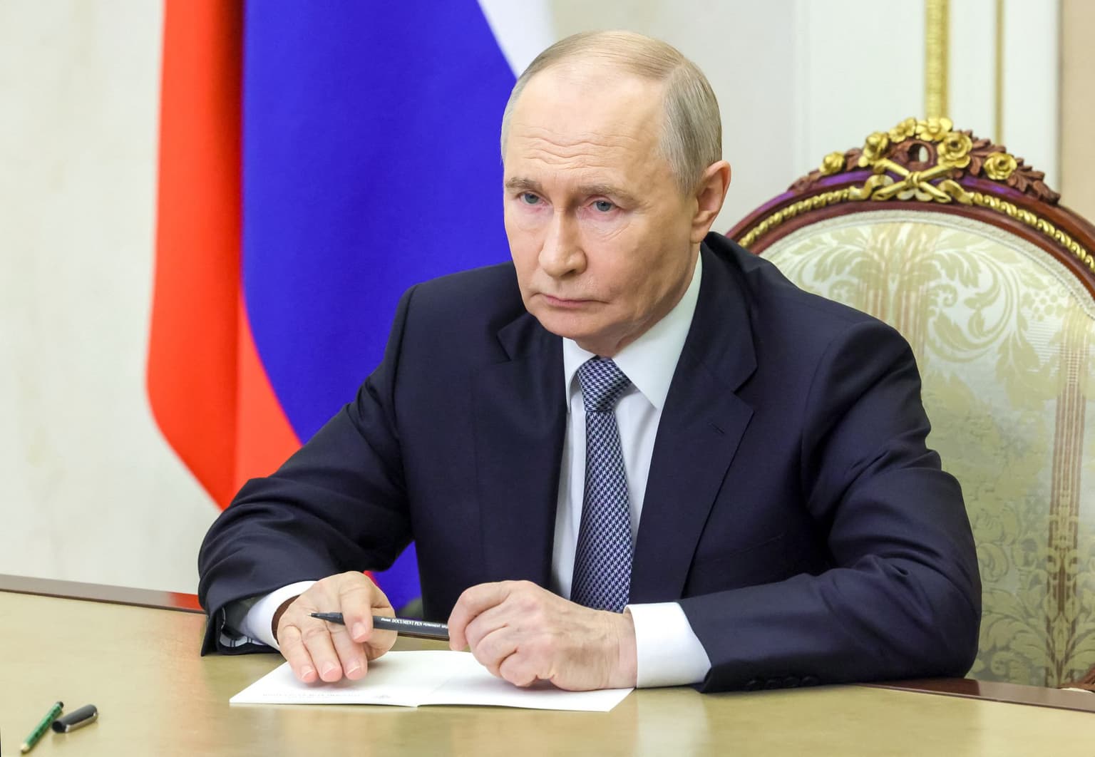 Russian pollster stops publishing Putin's 'open trust' figures as ratings slide, report says