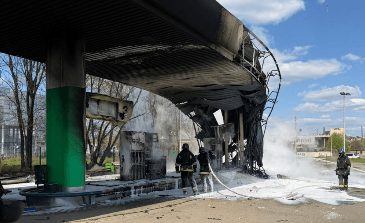 Russian attacks kill at least 3, injure at least 42 in Ukraine