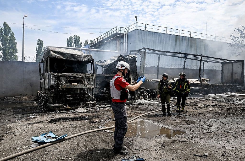 Russian attacks kill 4, injure 38 across Ukraine over past day, Romania scrambles helicopter amid attack near border