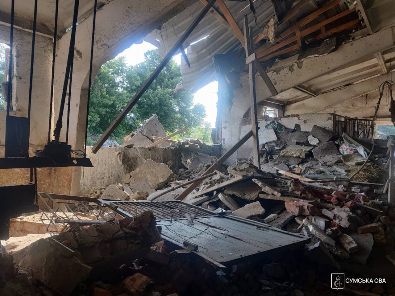 10 killed, 64 injured in Russian attacks across Ukraine as Sumy Oblast equestrian school comes under fire