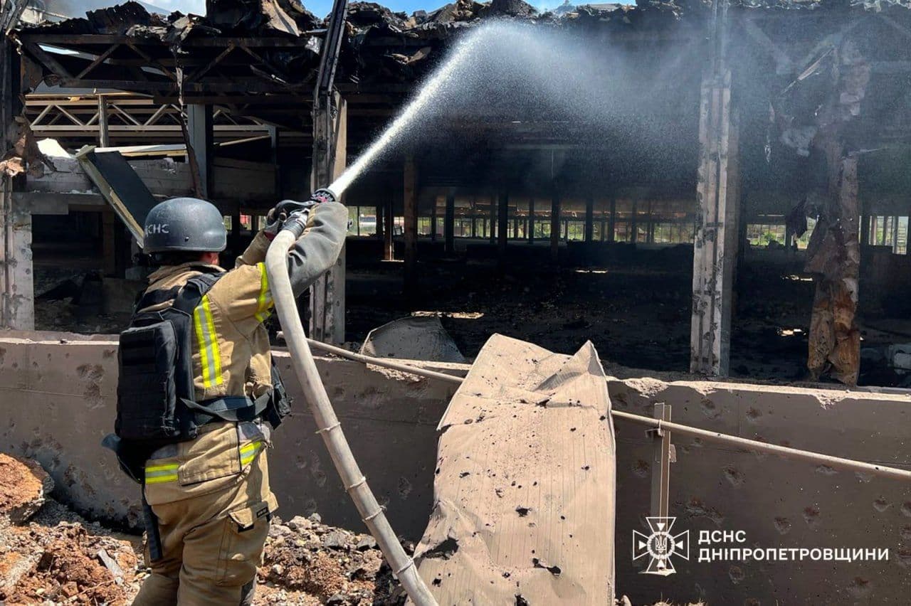 Russian attacks kill 10, injure 72 across Ukraine over past day as deadly ballistic missile strike rocks Kryvyi Rih