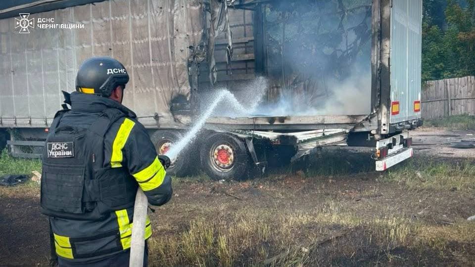 Russian attacks kill 13, injure 109 across Ukraine over past day