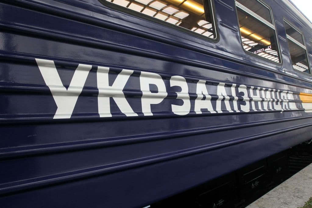 Russian drone hits Sumy-Kyiv train, passengers evacuated on time