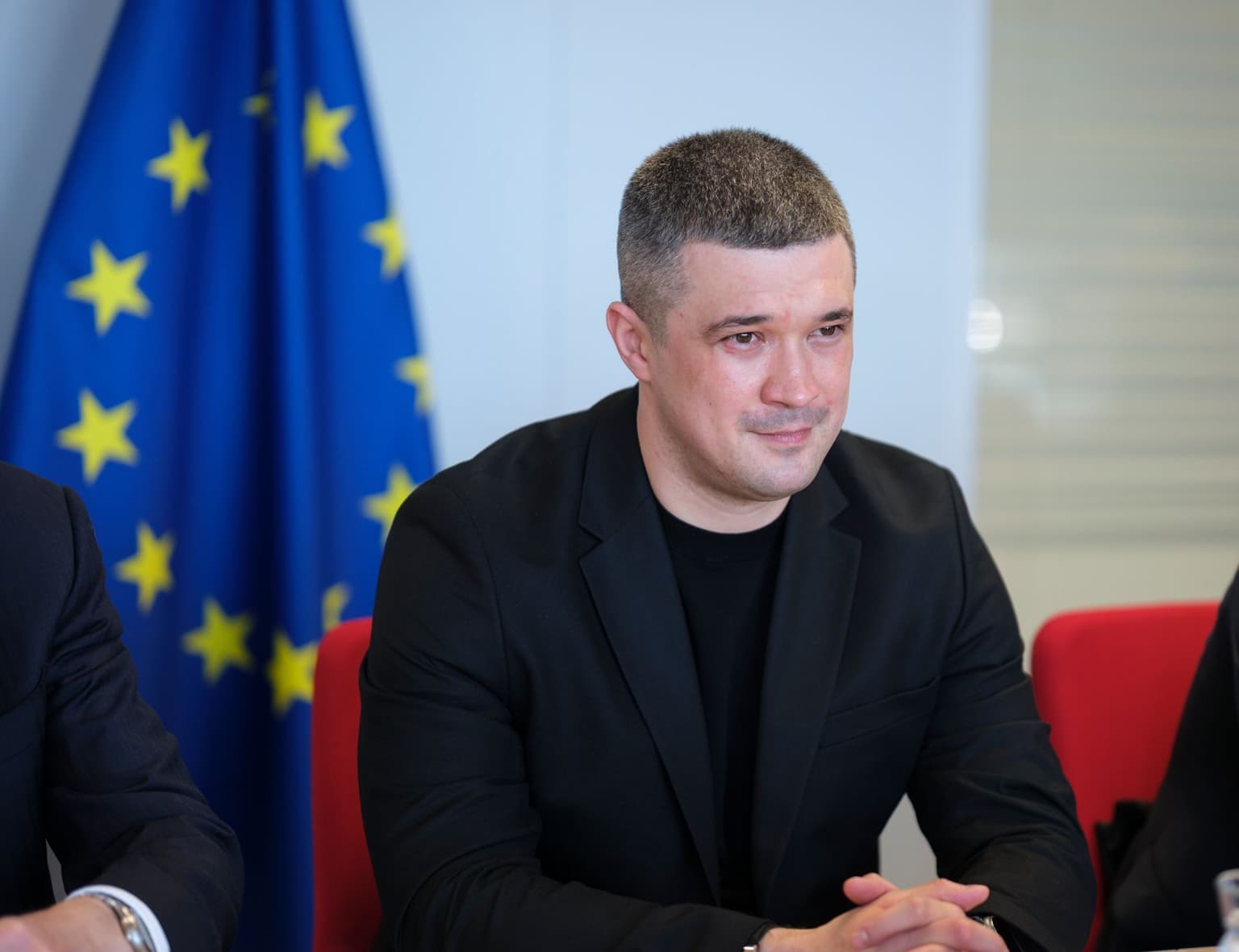 Ukraine urgently appeals to nearly 40 allies for Patriot interceptors