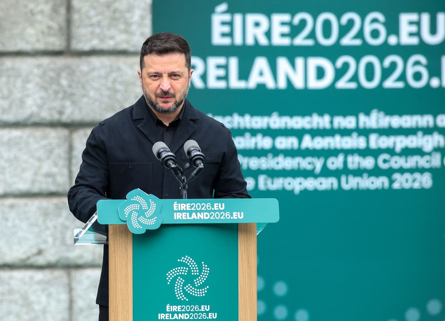 Zelensky calls on Ireland, EU to 'keep promises', advance Ukraine's membership