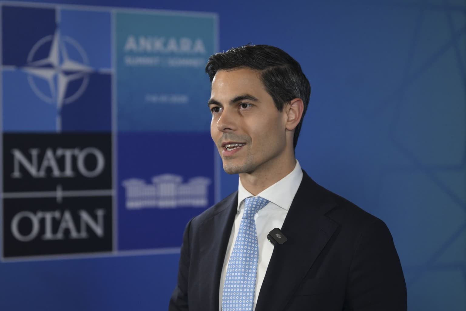 Dutch PM: Defense minister's remarks were a call for allies to step up support for Ukraine