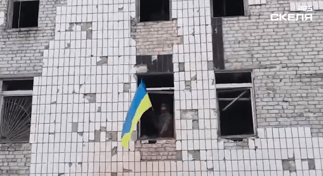 2 Ukrainian soldiers captured by Russian forces after flag-raising operation in Kostiantynivka, Skelia confirms