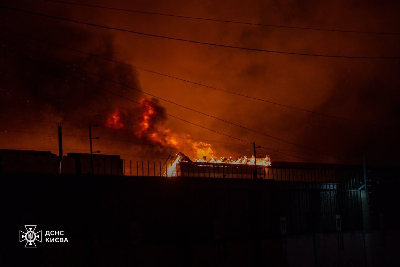 Russian ballistic missiles, drones rock Kyiv, fires break out, 4 killed