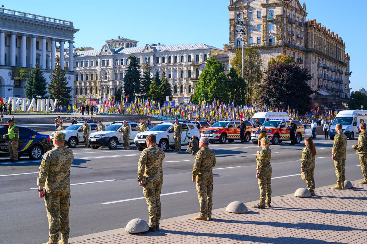 'Huge price of freedom' — Ukraine marks Remembrance Day for fallen soldiers