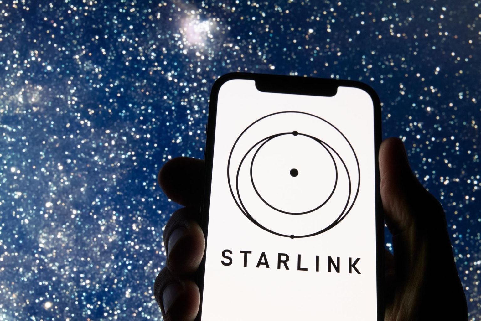 Ukraine's Starlink access at risk as Polish foreign minister revives feud with Musk