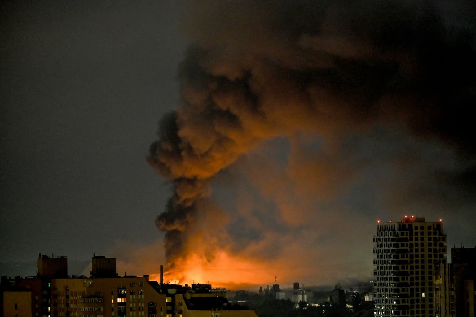 Multiple fires break out across Kyiv amid Russian ballistic missile attack