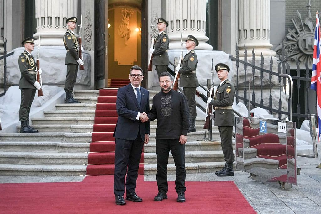 Ukraine, UK sign landmark new military AI partnership