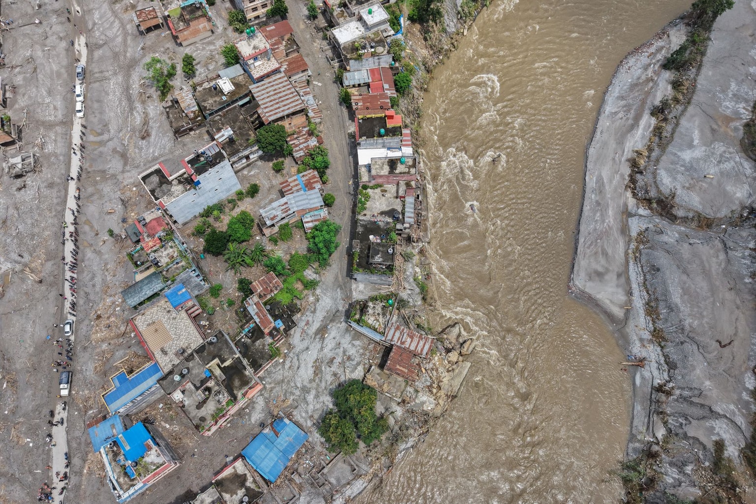 56 Ukrainians still missing in Nepal after massive floods