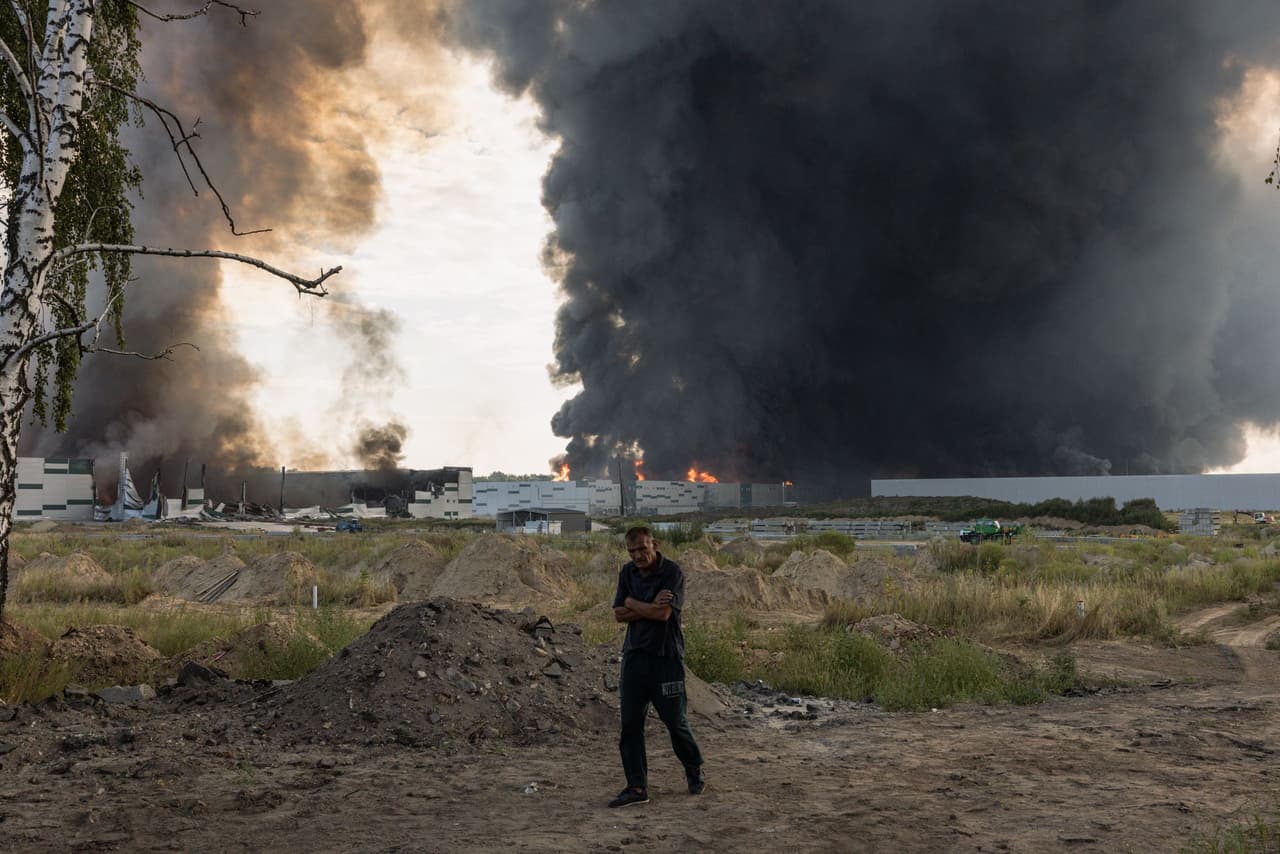 Explosions, jet-powered drones rock Kyiv as rare hours-long Russian aerial attack continues into afternoon