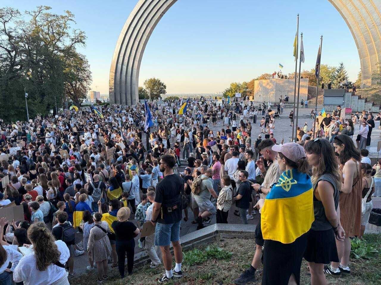 March for Fedorov reinstatement held in Kyiv as protests enter second month