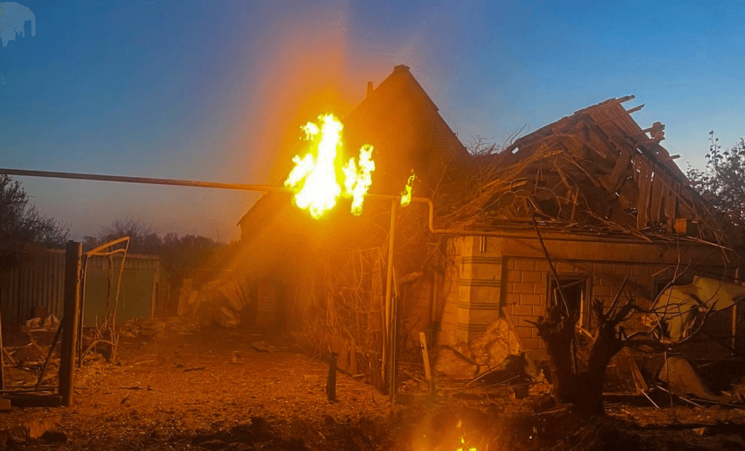 Russian attacks on Ukraine kill eight and injure 41 over past day