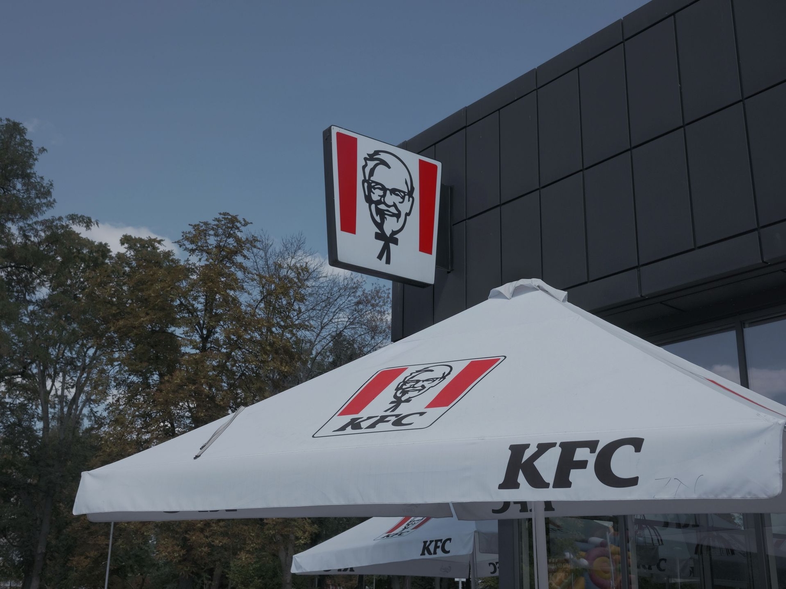 KFC remains open in Pavlohrad, Ukraine, on August 15, 2026.