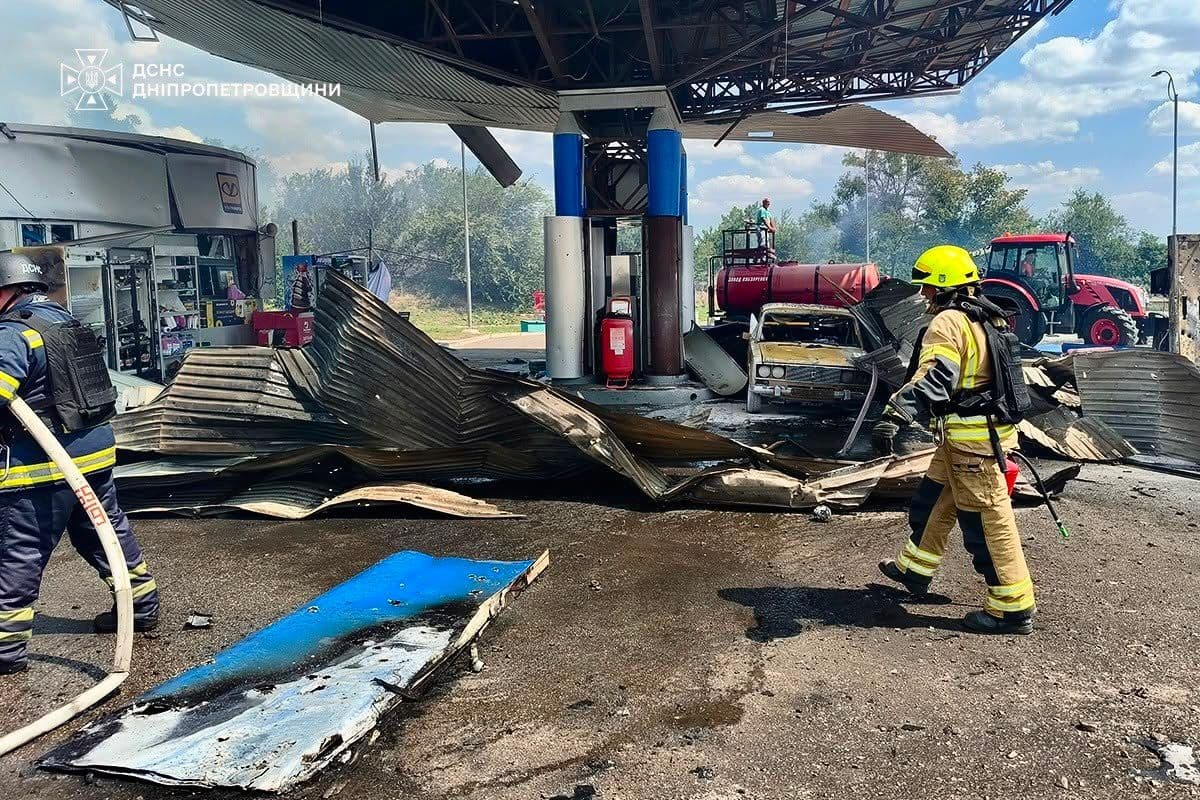 Russian attack on gas station in Dnipropetrovsk Oblast kills 3, including rescue worker and his 8-year-old son