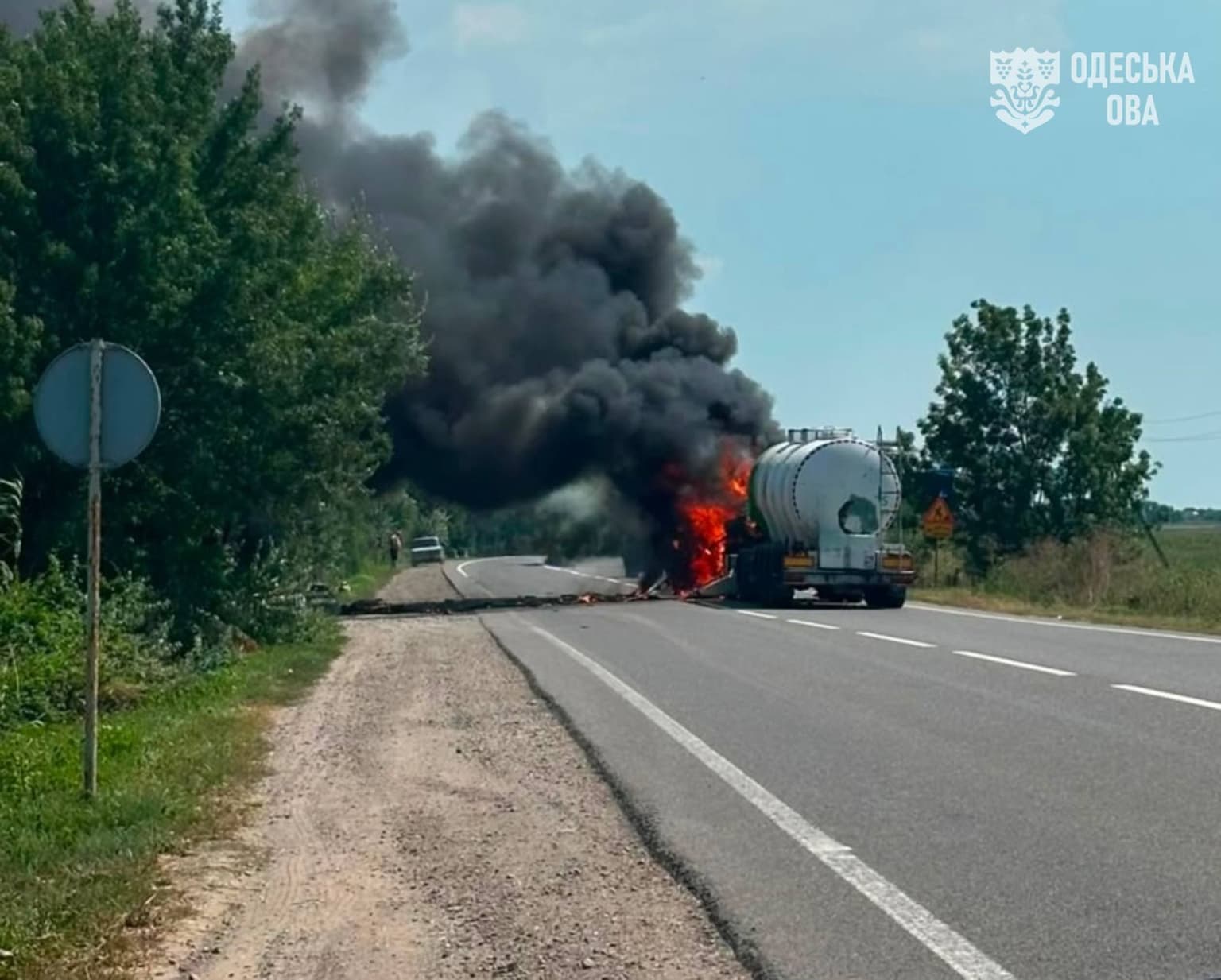 Russian attacks kill 8, injure 57 across Ukraine over past day, as deadly strike hits oil tanker truck in Odesa Oblast