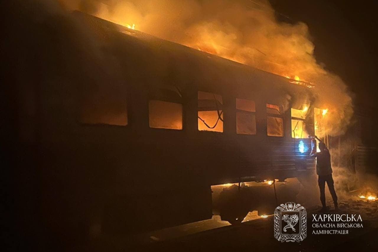 Russian attacks kill 8, injure 43 over past day as Ukrainians celebrate Independence Day