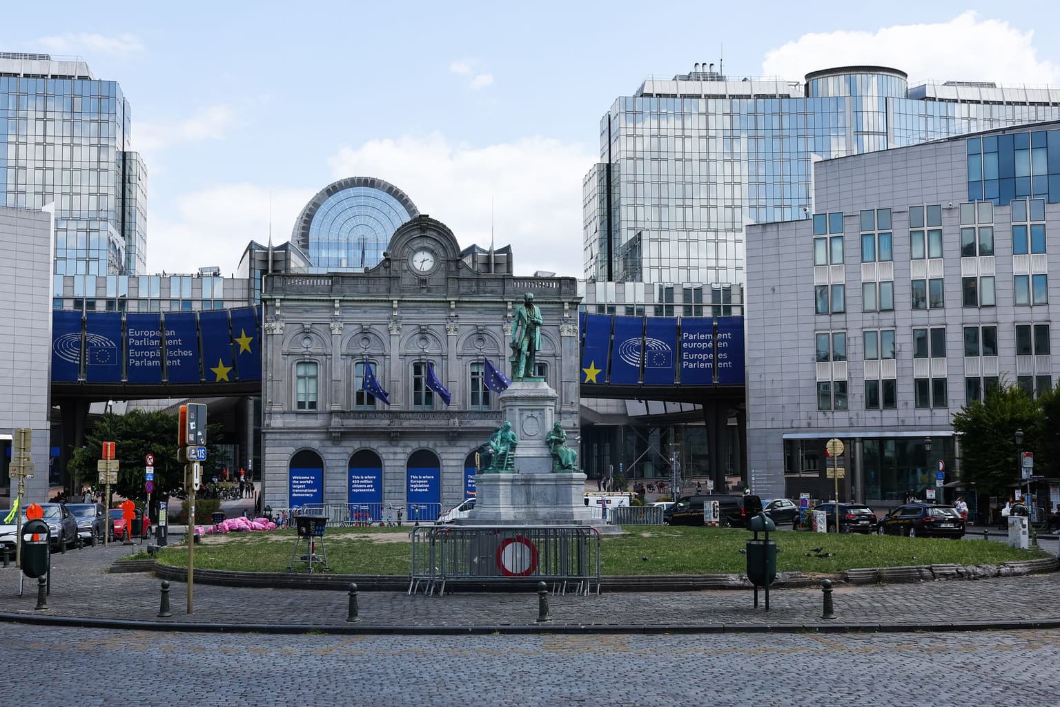 Exclusive: EU lawmakers join pressure to use 200 billion euros in Russian assets to help Ukraine