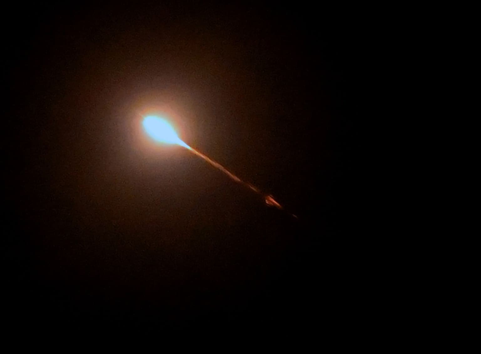 Russian night attacks kill 1 in Kyiv, leave 350,000 in Dnipro without power
