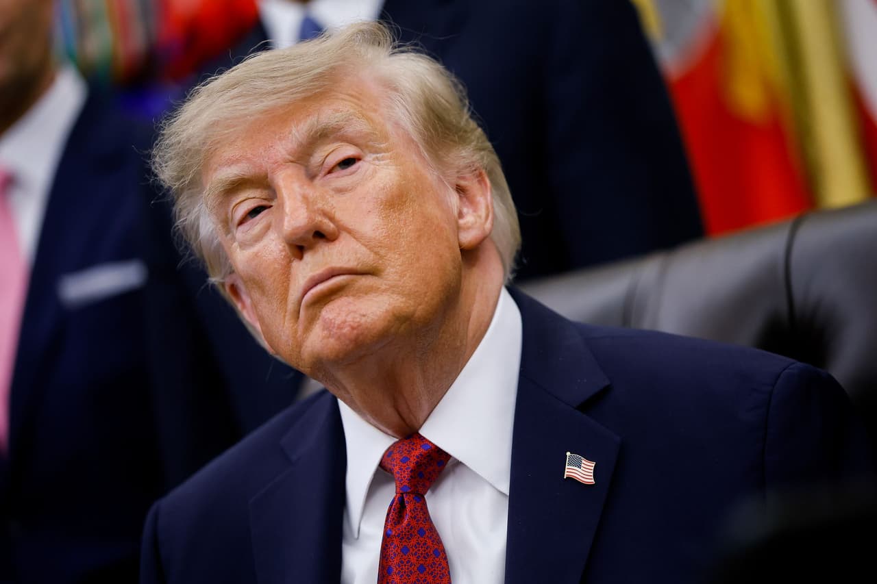 Trump faces bipartisan pushback over possible Russia sanctions relief