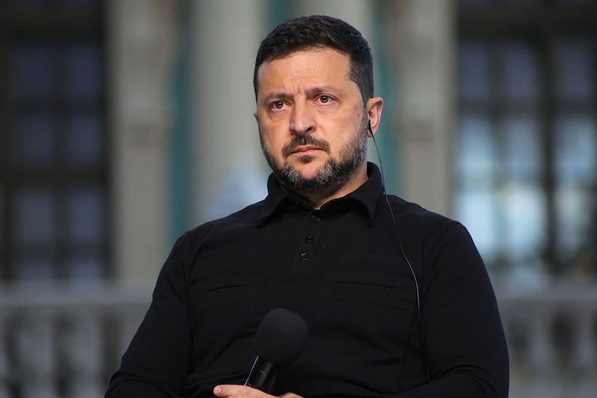 Kyiv airports ready to host foreign delegations if Russia guarantees safe corridor, Zelensky says