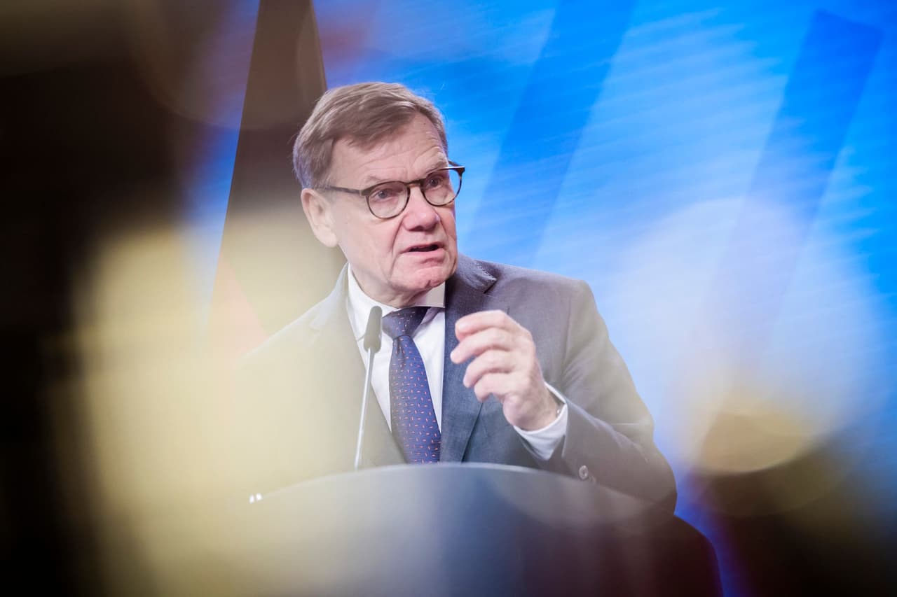 'We know who lives here' — German foreign minister floats giving Kyiv data on Ukrainian men eligible for conscription