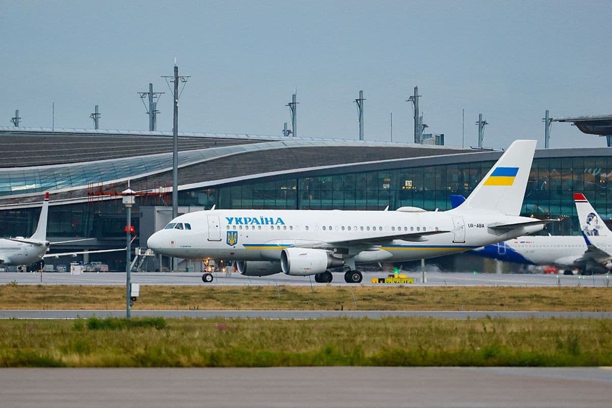 Russian drone in Moldova nearly hit Zelensky's plane, source says