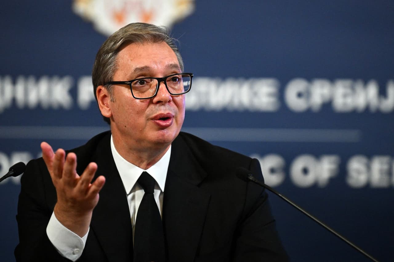 Serbia's Russian-friendly President Vucic announces resignation, plans to run for PM