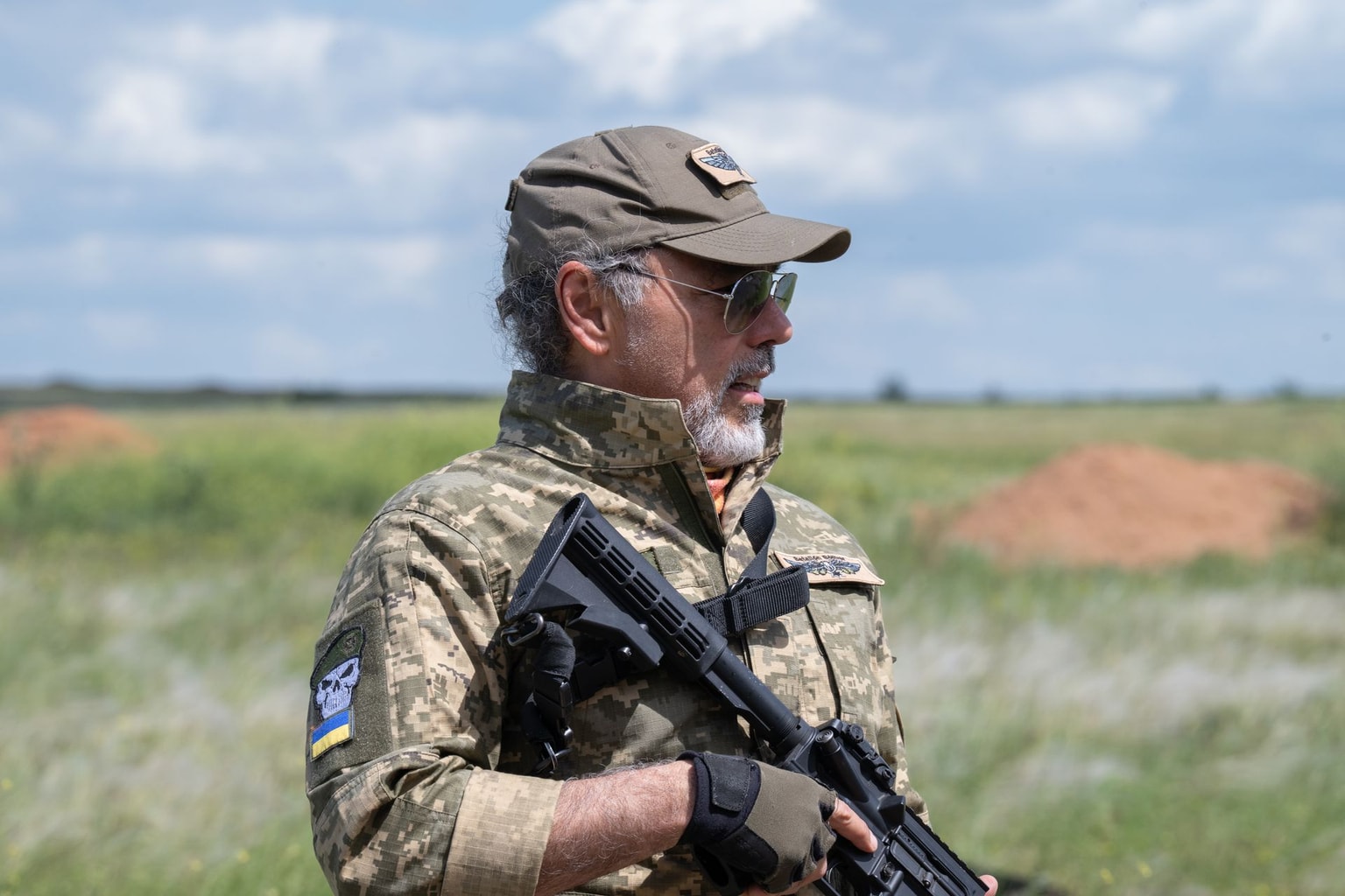 Colonel Jose David Chaparro takes part in infantry training in Mykolaiv Oblast, Ukraine, in May 2026.