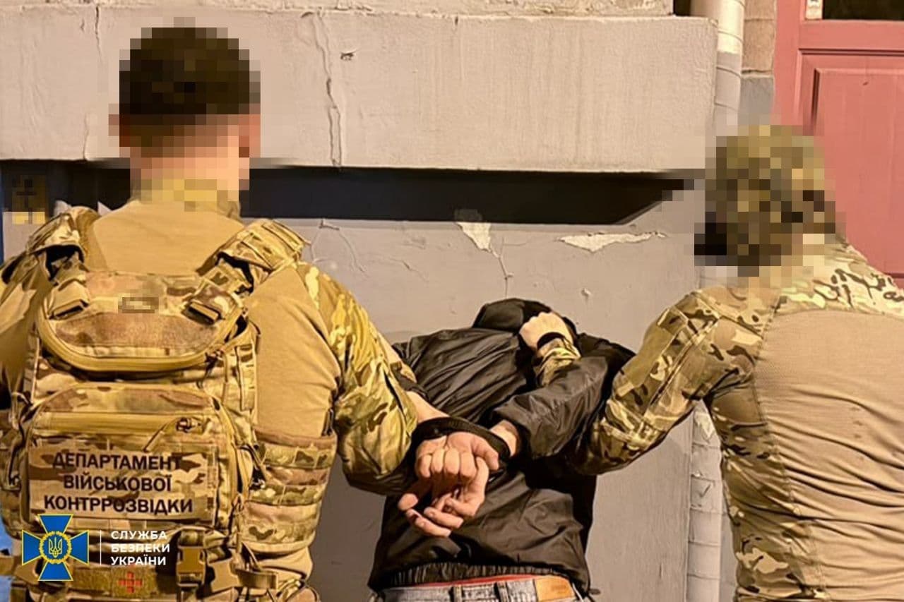 SBU arrests collaborator suspected of setting up repeater stations for Russian drones in Kyiv
