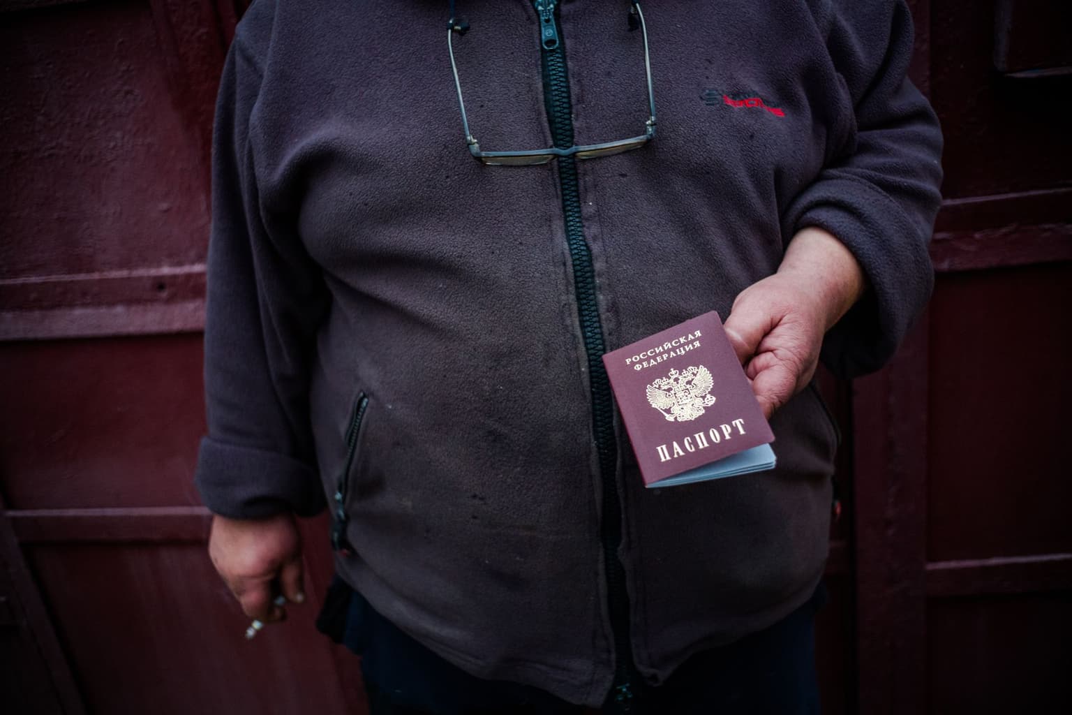 Russia intensifies pressure on occupied Ukrainians without Russian passports, military intelligence says
