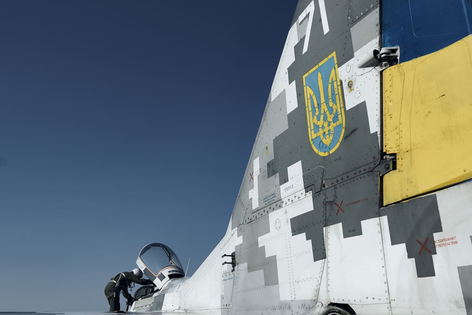 Slovakia reopens criminal case over donation of fighter jets, air defense systems to Ukraine