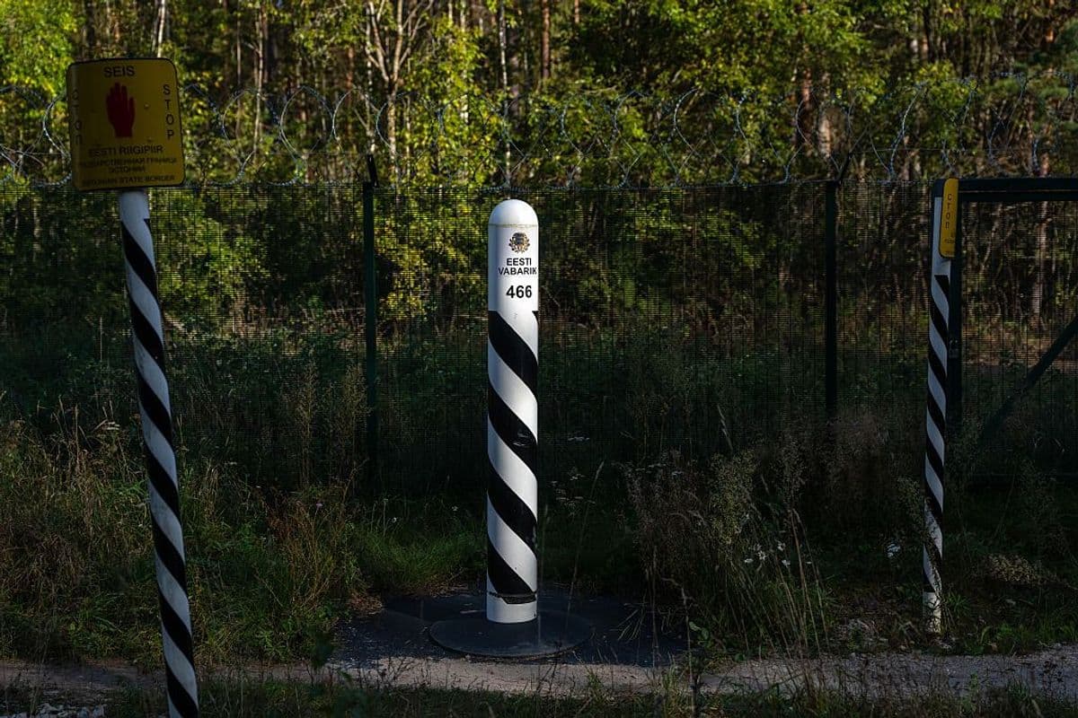 Estonia to build 150 bunkers along Russian border