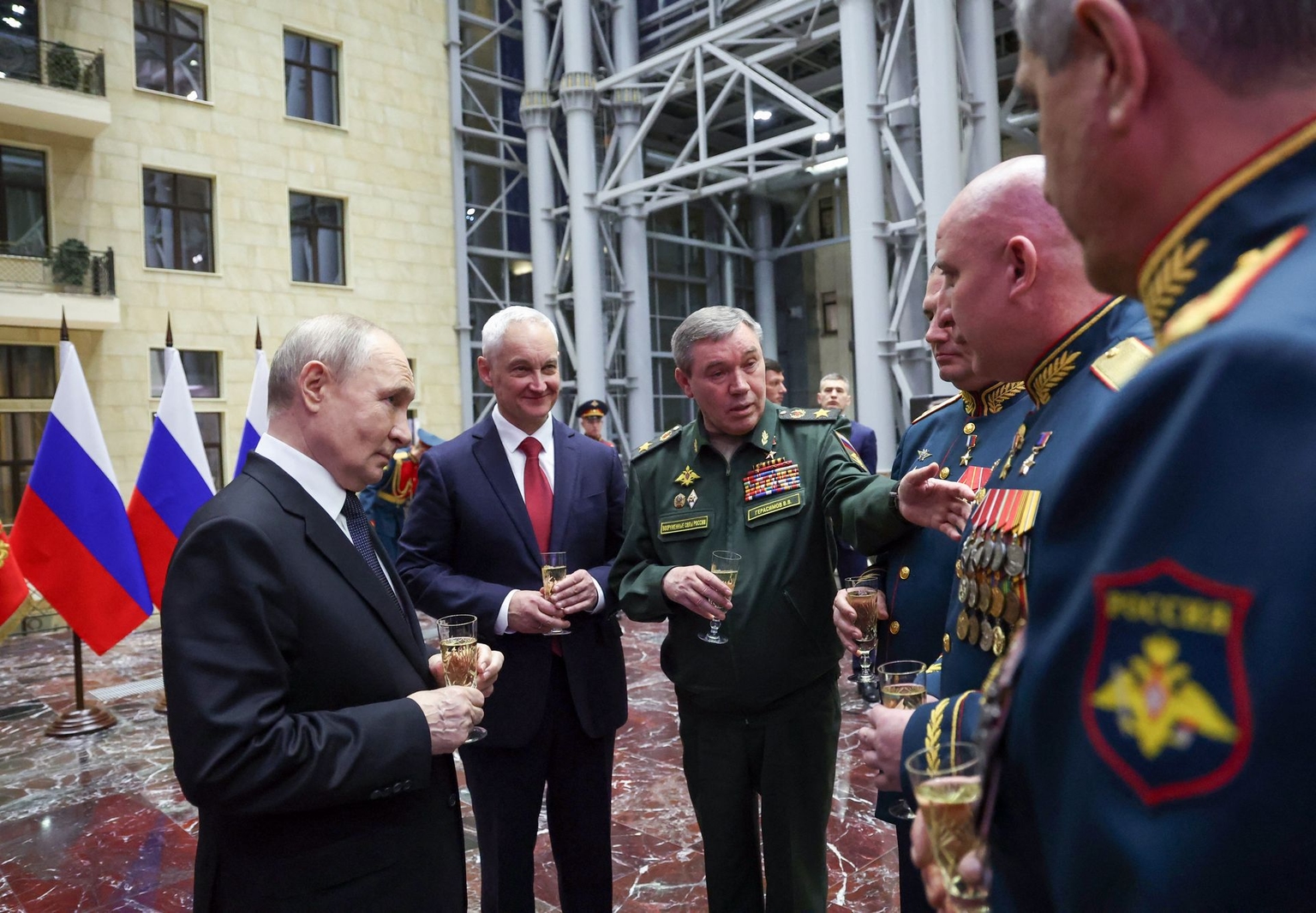Putin meets with decorated service members in Moscow on Dec. 17, 2025.