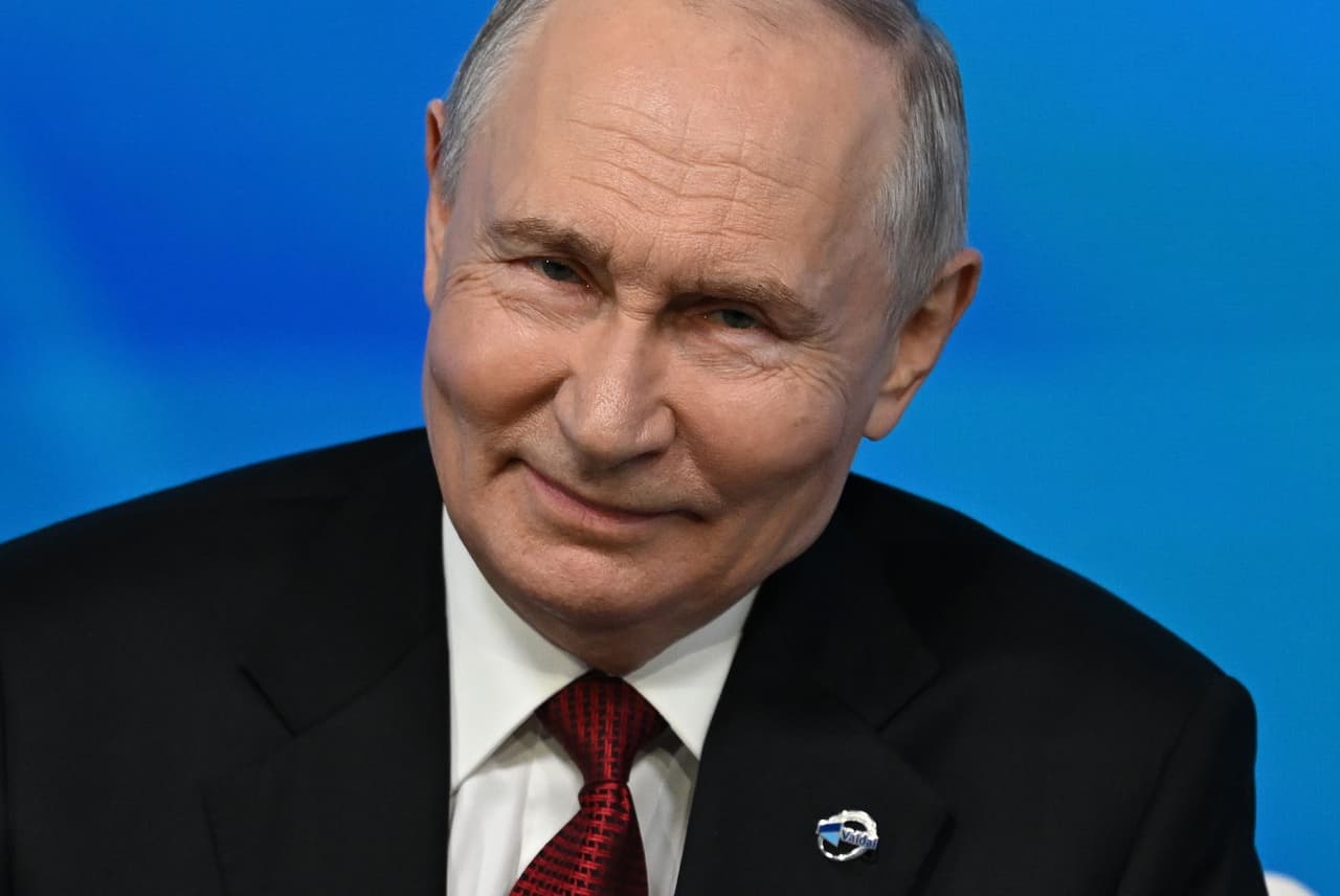 Trump's diesel deal means little for the global economy but promises political gain for the Kremlin
