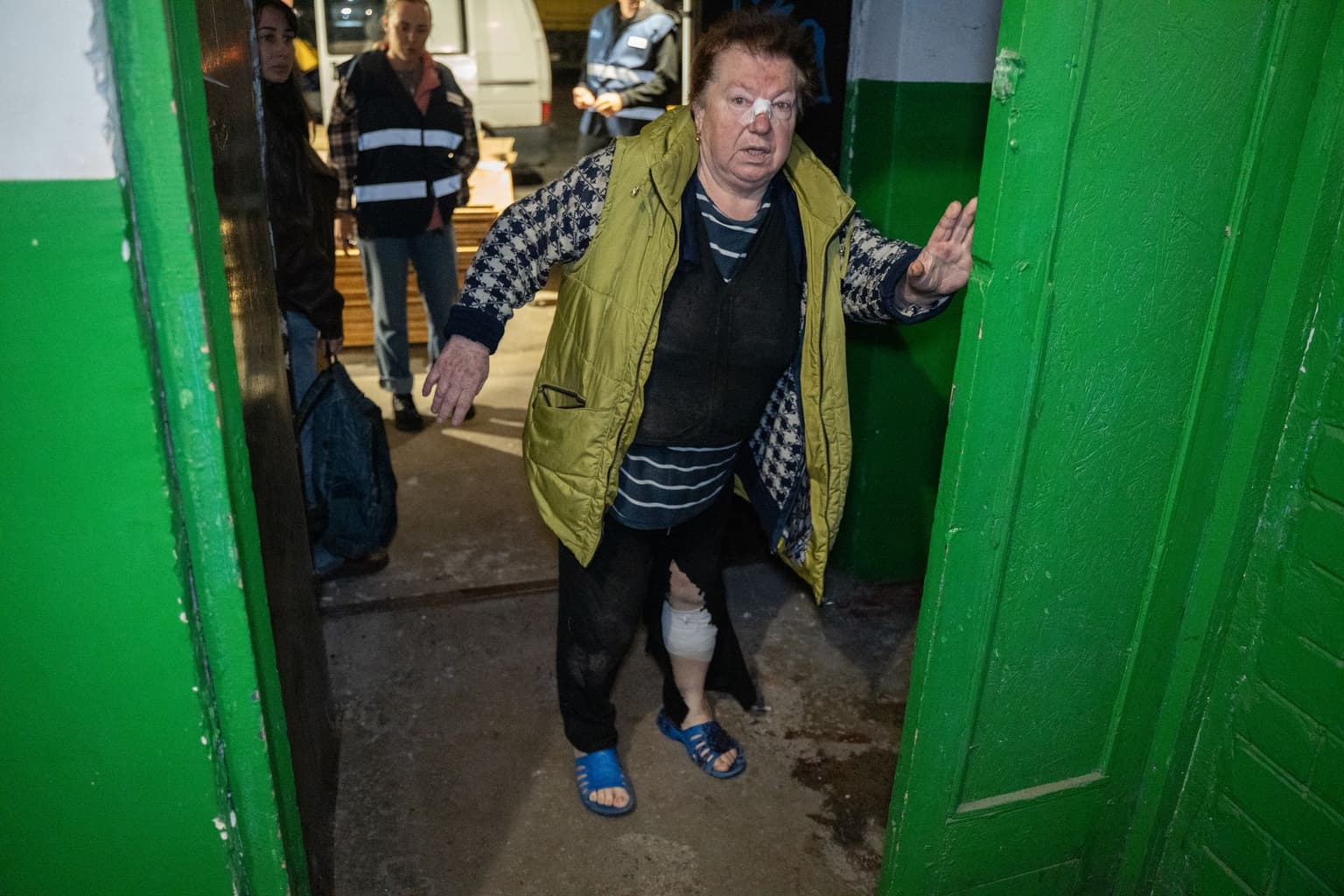 Russian attacks kill at least 10, injure 80 across Ukraine over past day as Moscow hits homes, railway infrastructure