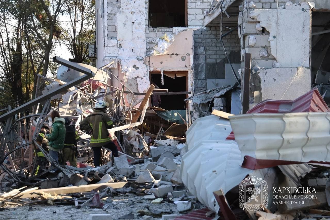 Russian strikes kill 8, injure 81 across Ukraine, target another key Kyiv bridge