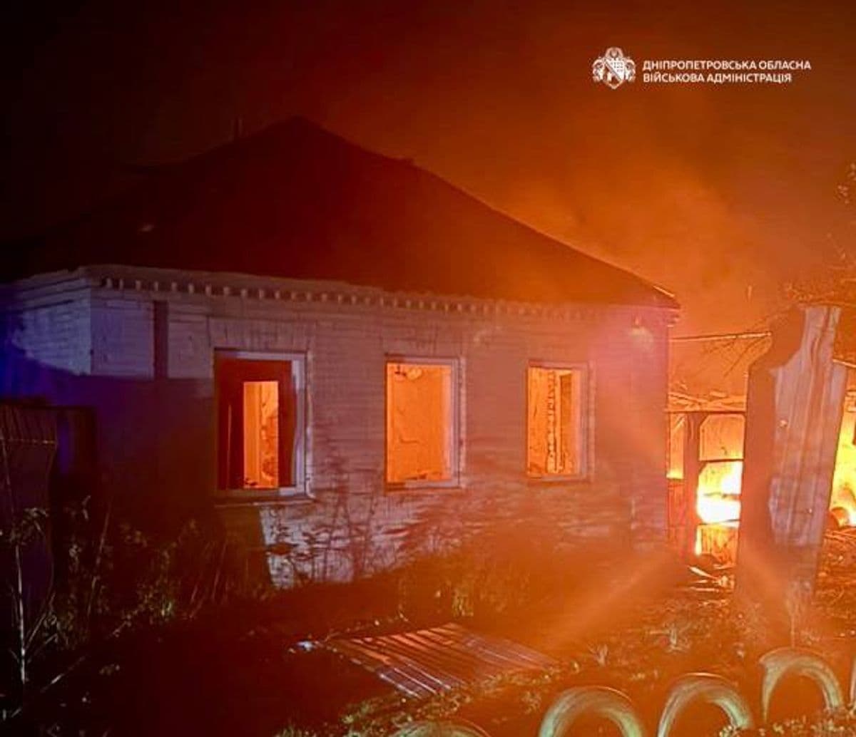 Russian attacks on Dnipropetrovsk Oblast kill 2, spark residential fires