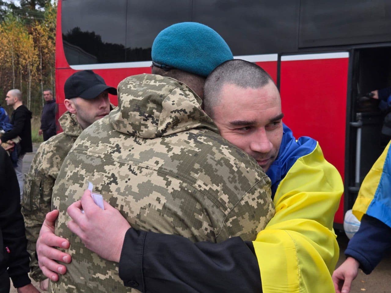 270 Ukrainian POWs return home in latest swap with Russia