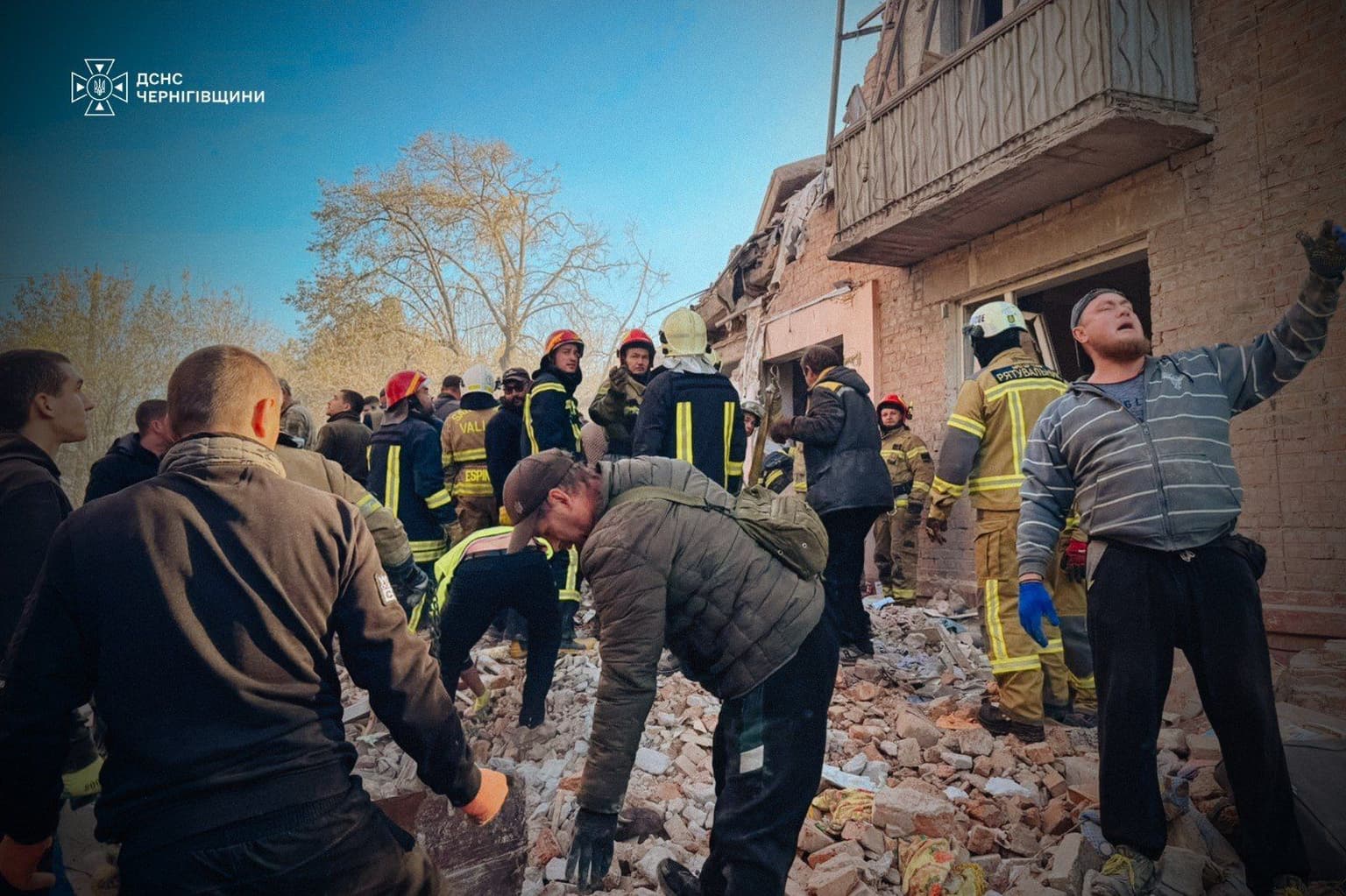 Russian attacks kill at least 24, injure more than 130 over past day, rescue efforts continue in Pryluky