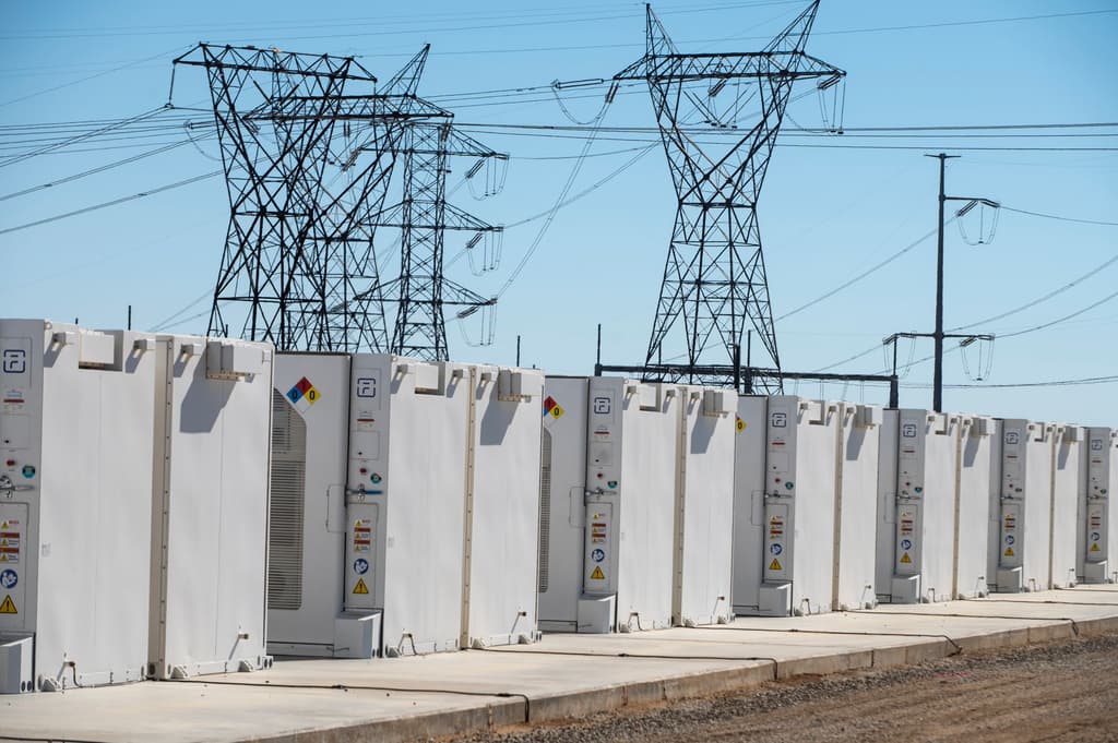 Ukraine's largest battery energy storage project enters final testing ...