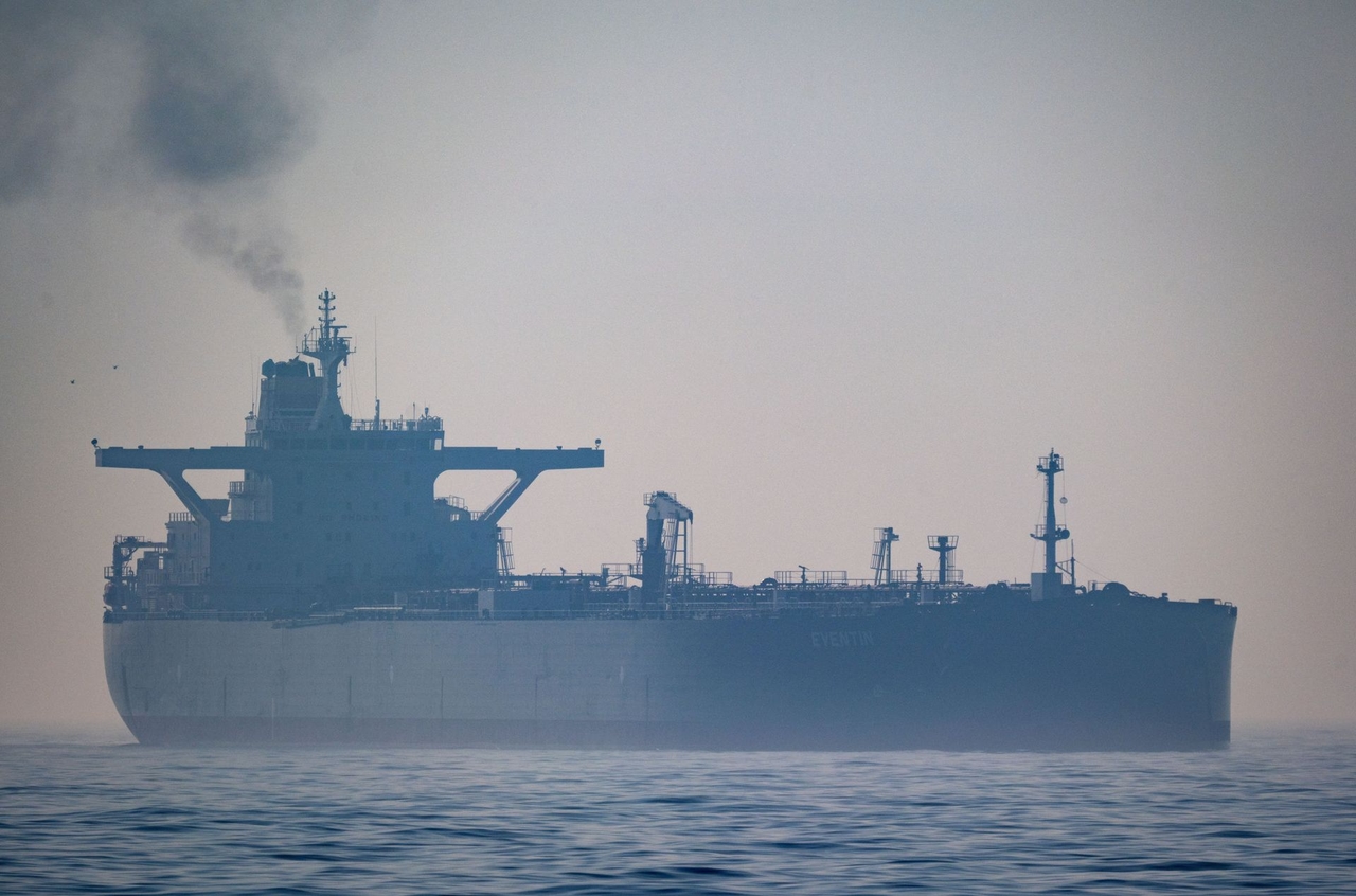 What s Going On Inside Russia s Shadow Fleet what-s-going-on-inside-russia-s-shadow-fleet