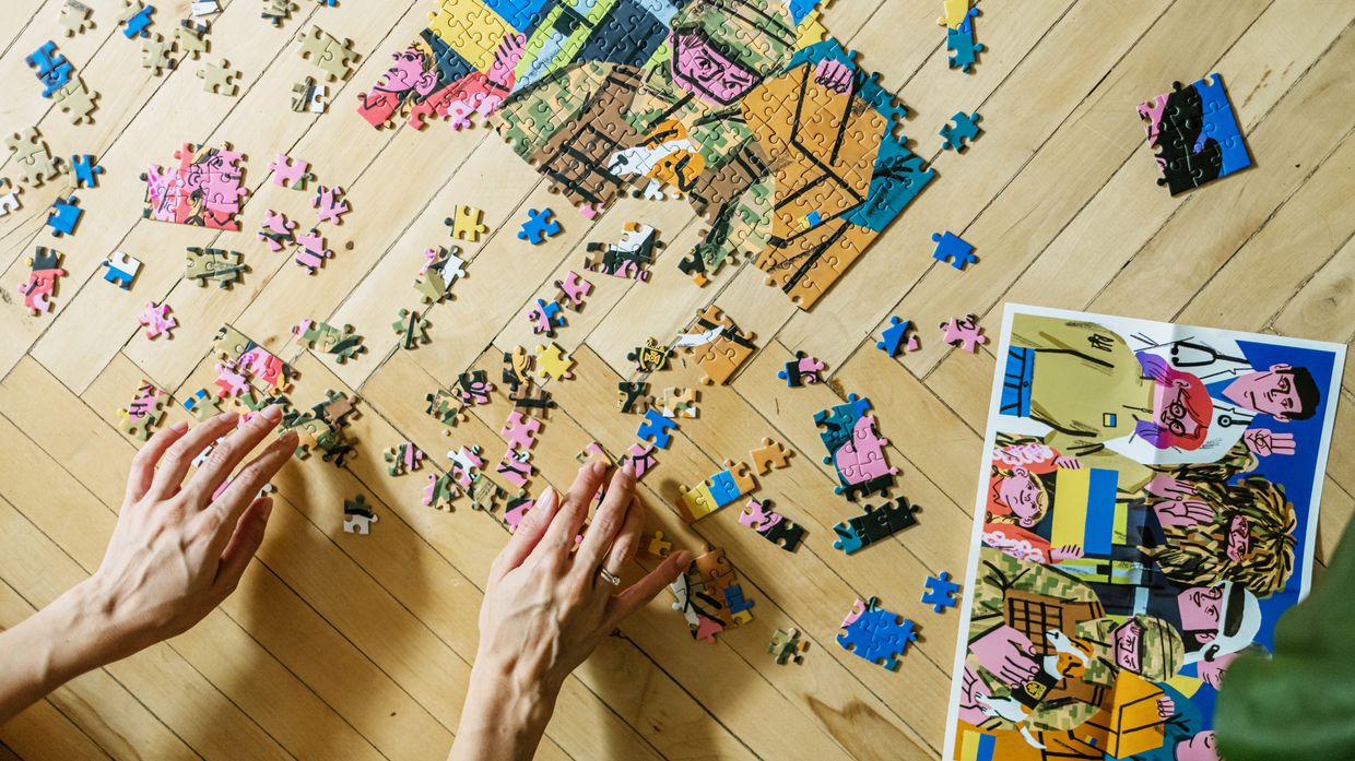 Puzzle company Frisson
