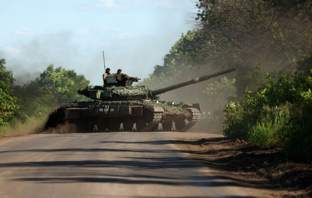 Ukraine liberates at least 3 settlements in Donetsk Oblast (kyivindependent.com)