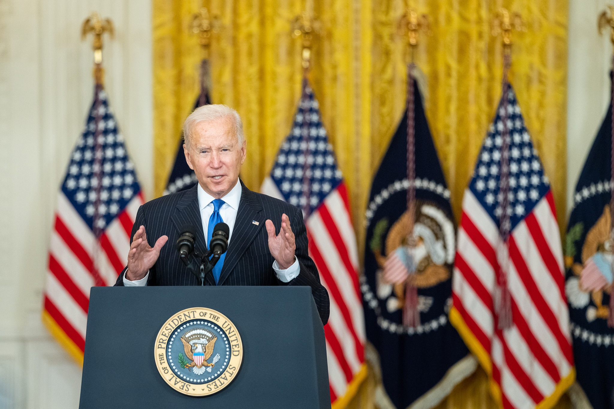 Biden promises Zelensky there will be no agreements about Ukraine behind its back
