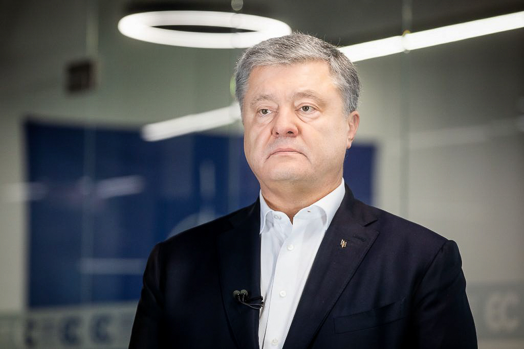 BREAKING: Ex-President Poroshenko charged with high treason