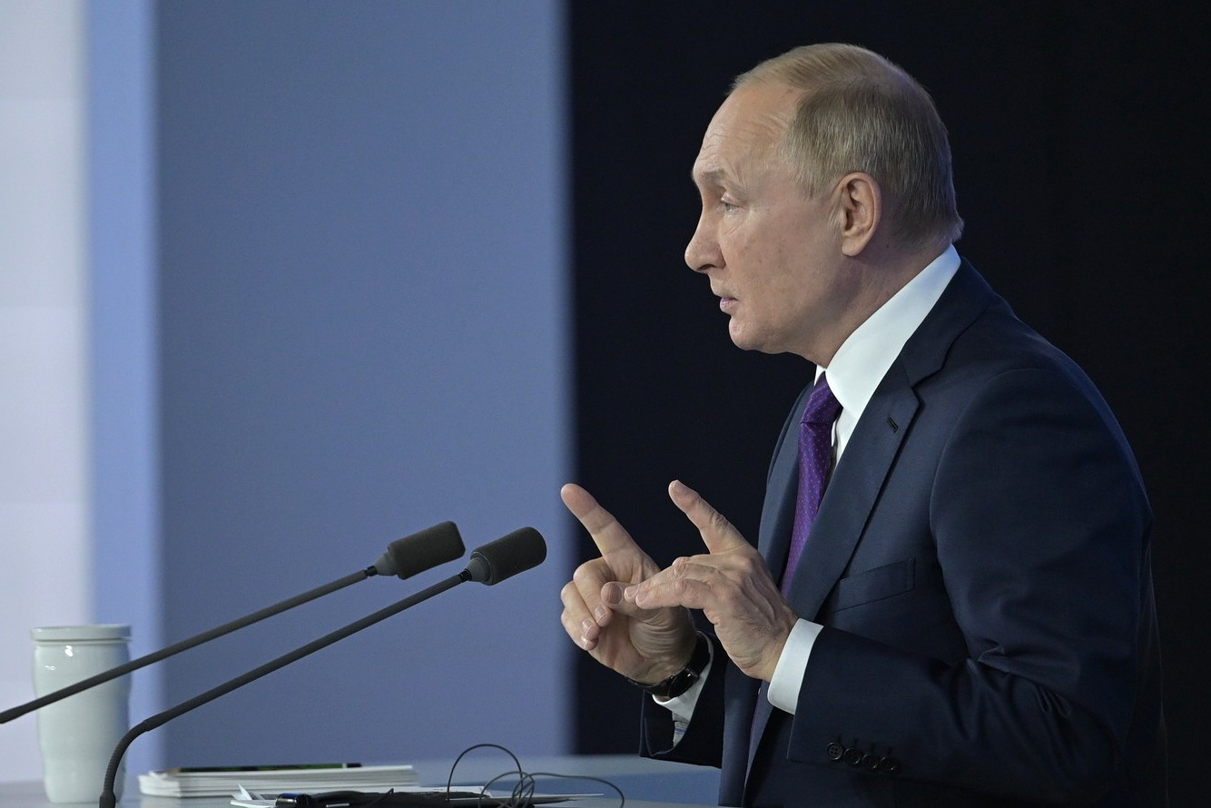 Timothy Ash: Putin is preparing for war